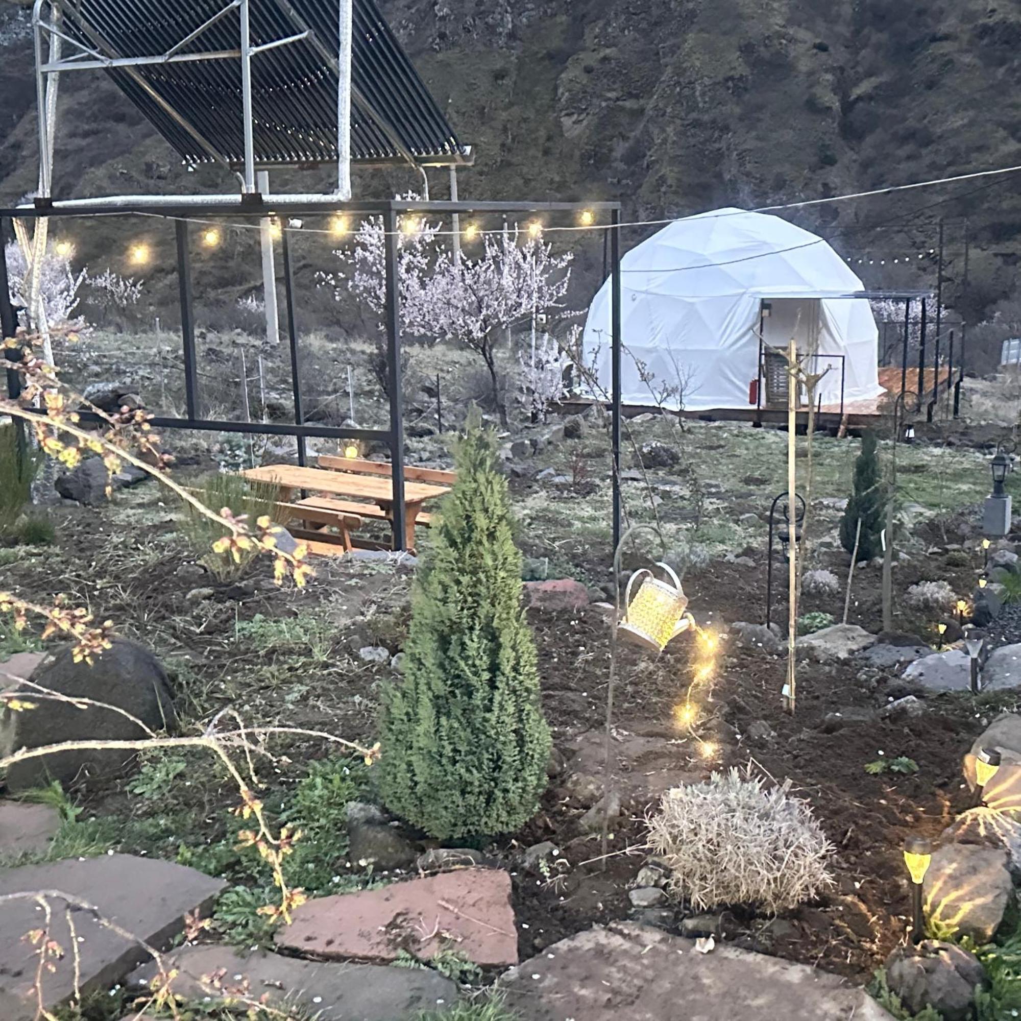 Vardzia Glamping المظهر الخارجي الصورة
